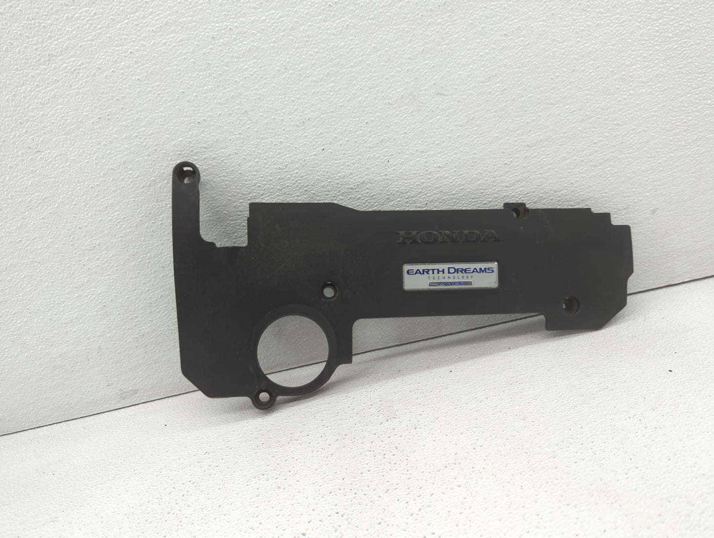 2017 Honda Accord Engine Cover - Oemusedautoparts1.com