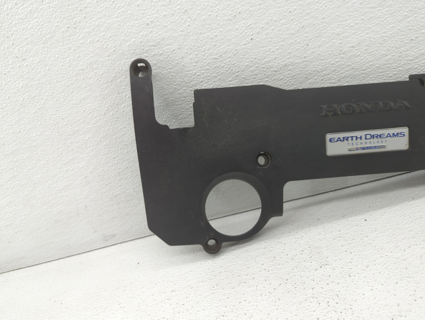 2017 Honda Accord Engine Cover - Oemusedautoparts1.com