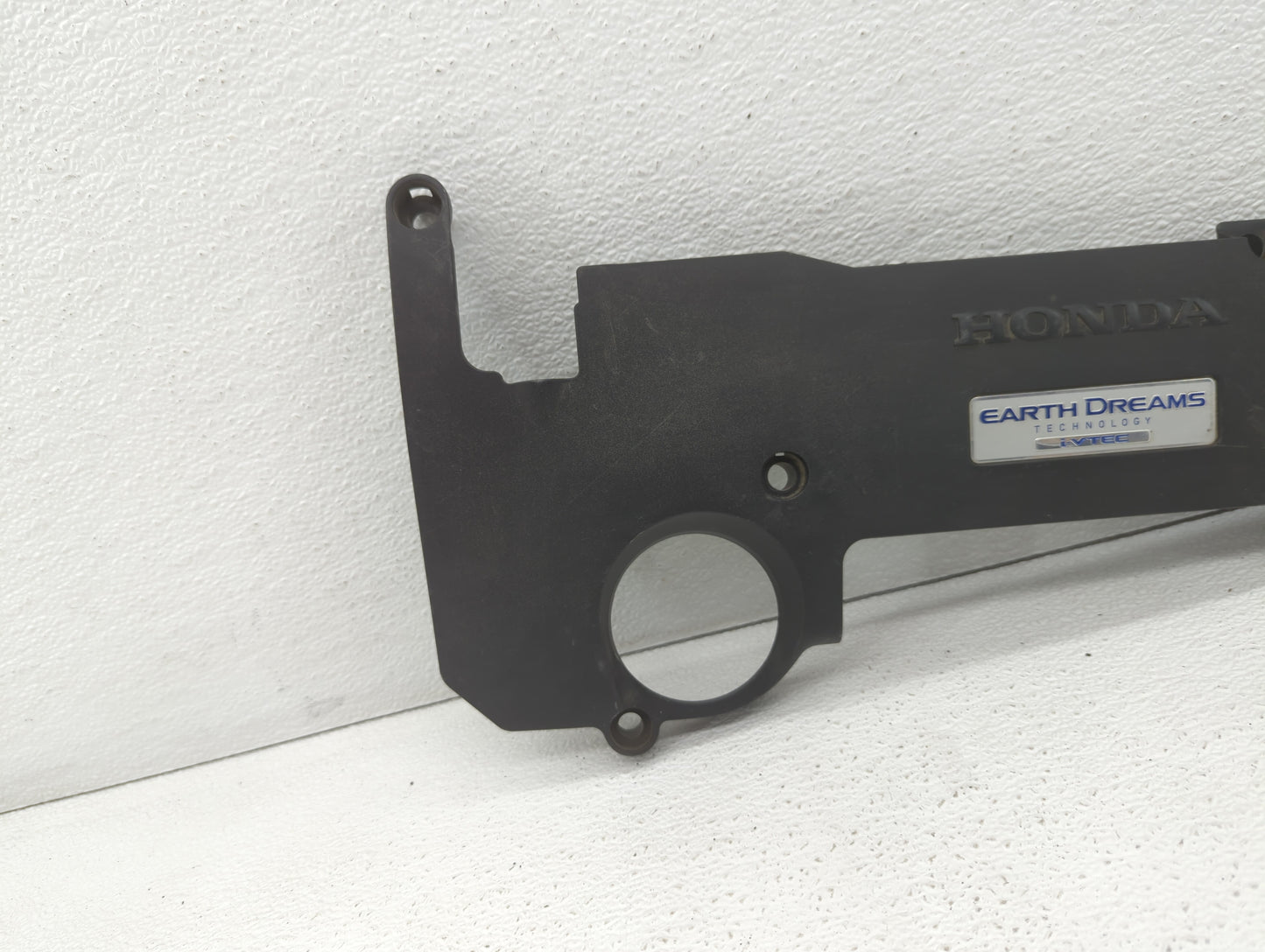 2017 Honda Accord Engine Cover - Oemusedautoparts1.com