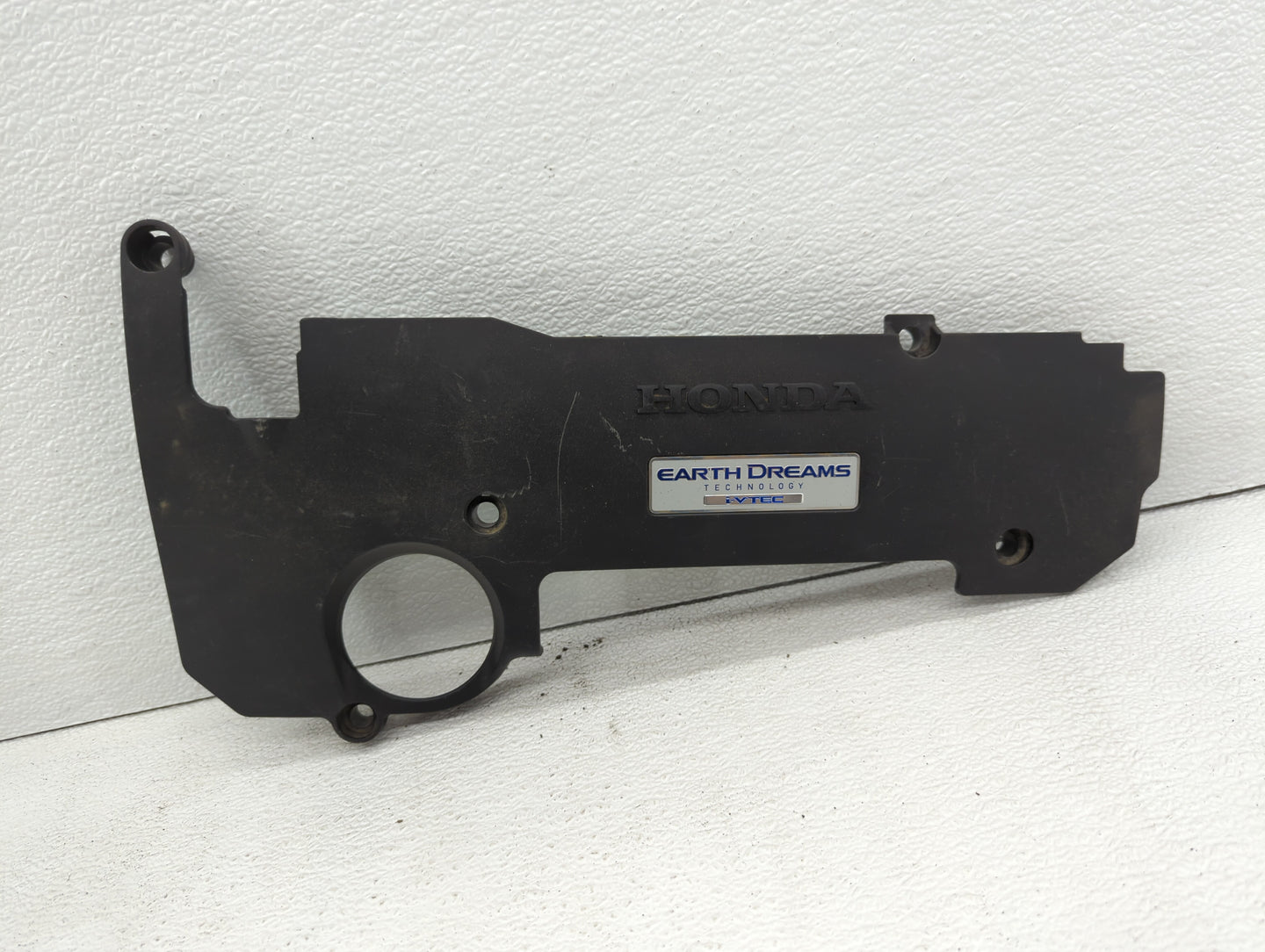 2017 Honda Accord Engine Cover - Oemusedautoparts1.com