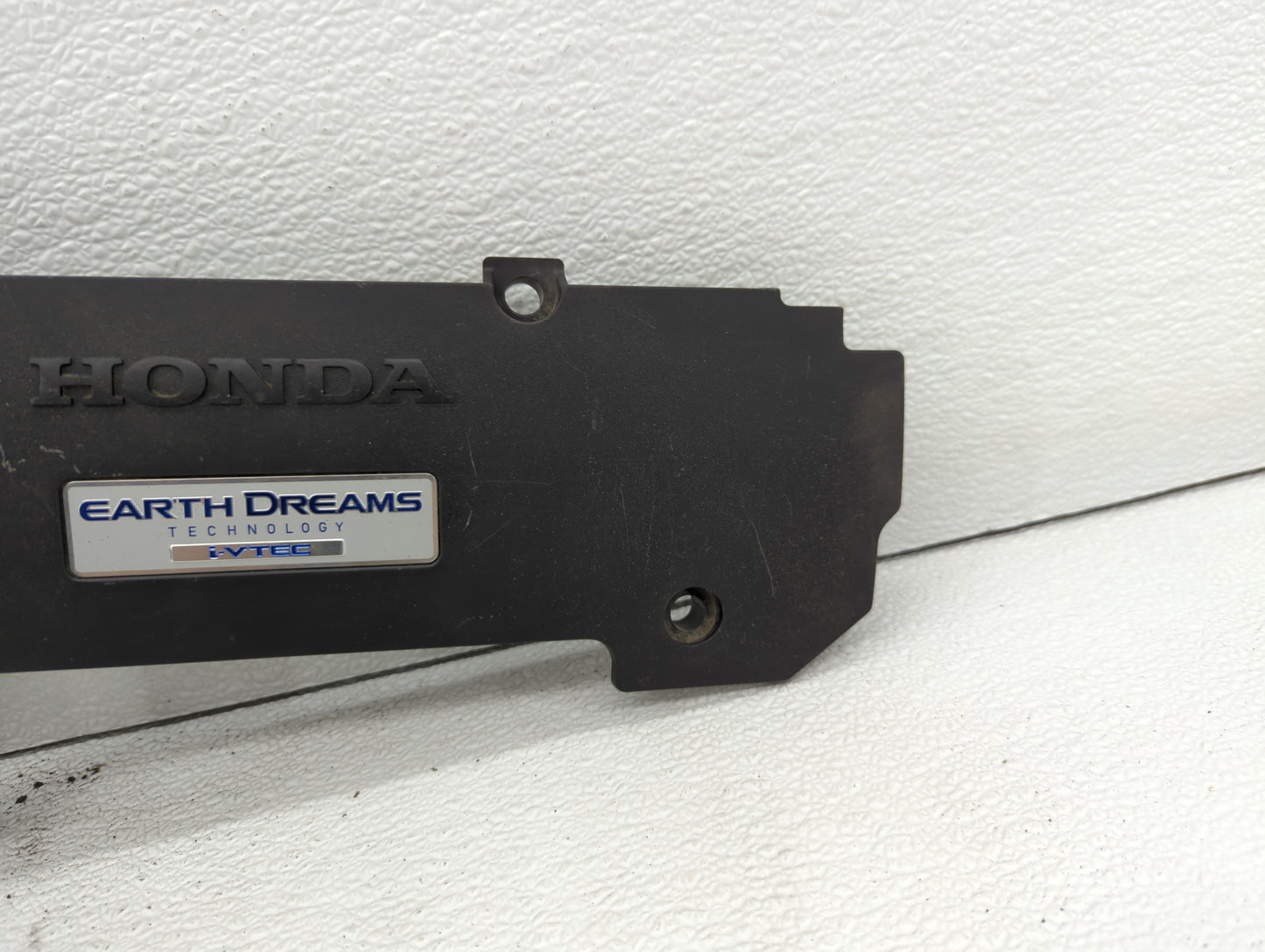 2017 Honda Accord Engine Cover - Oemusedautoparts1.com