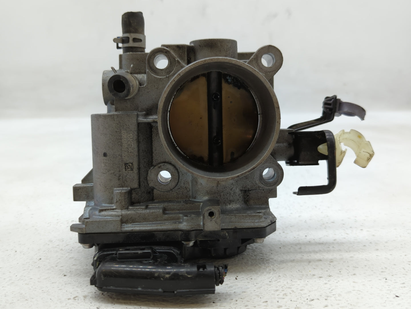 2013-2017 Honda Accord Throttle Body P/N:GMF4A Fits Fits 2013 2014 2015 2016 2017 2018 2019 2020 2021 2022 OEM Used Auto Par