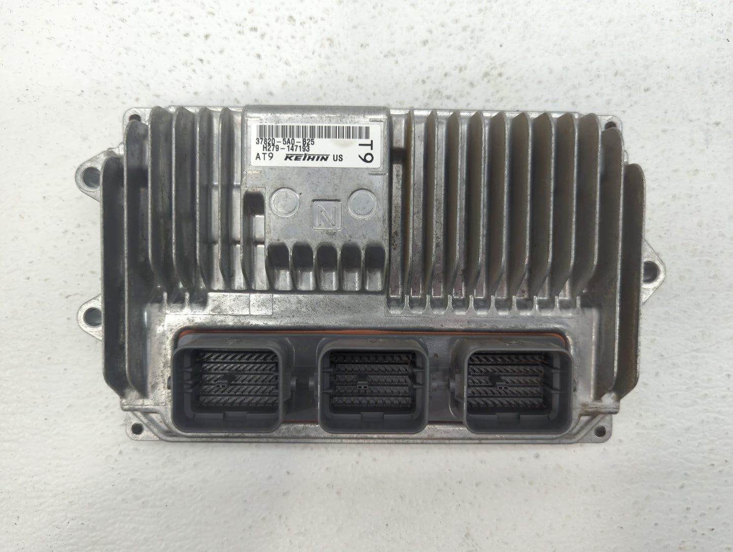2016-2017 Honda Accord PCM Engine Control Computer ECU ECM PCU OEM P/N:37820-5A0-B25 37820-5A0-L34 Fits Fits 2016 2017 OEM U