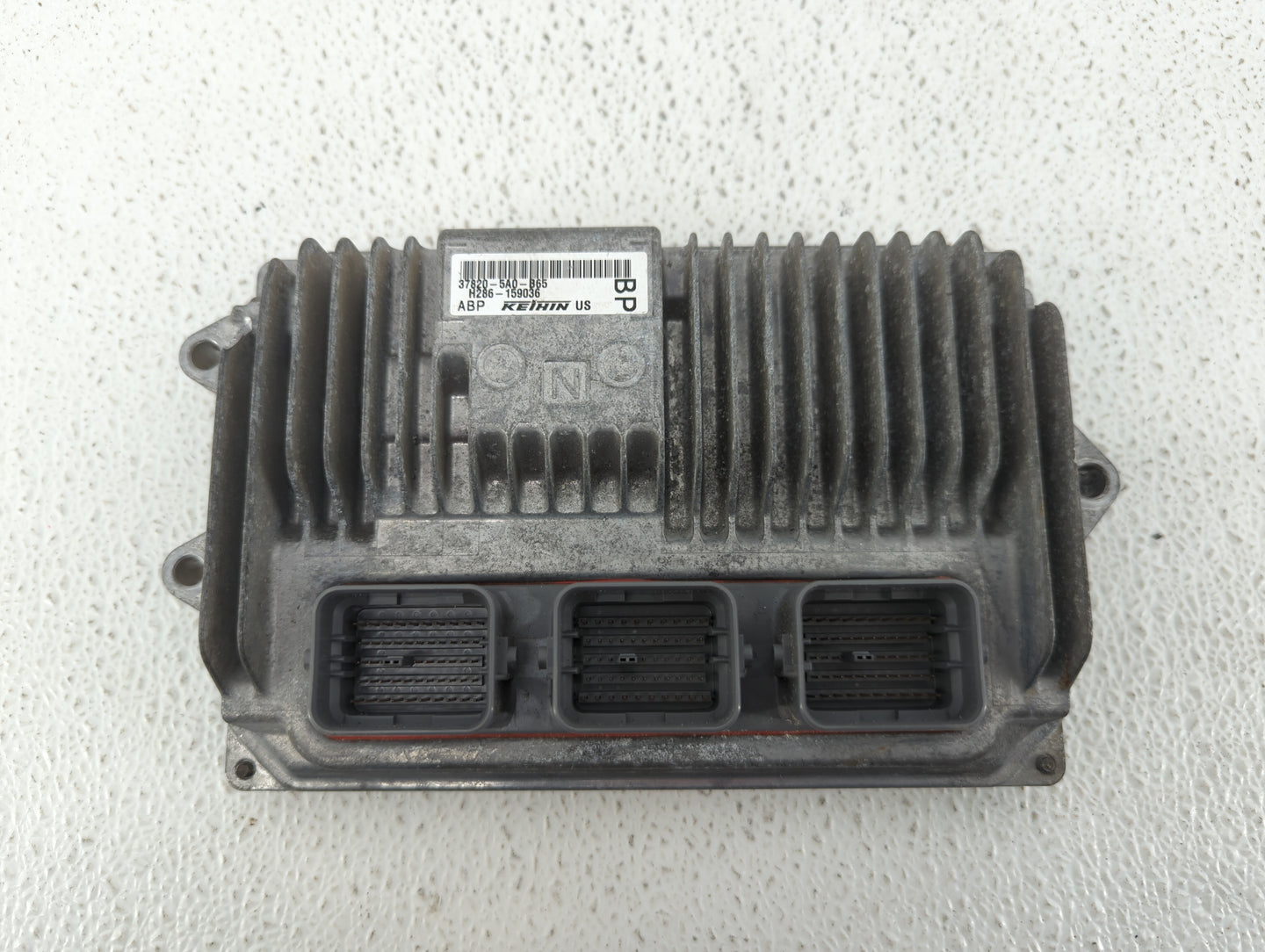 2016-2017 Honda Accord PCM Engine Control Computer ECU ECM PCU OEM P/N:37820-5A0-B65 37820-5A0-B25 Fits Fits 2016 2017 OEM U