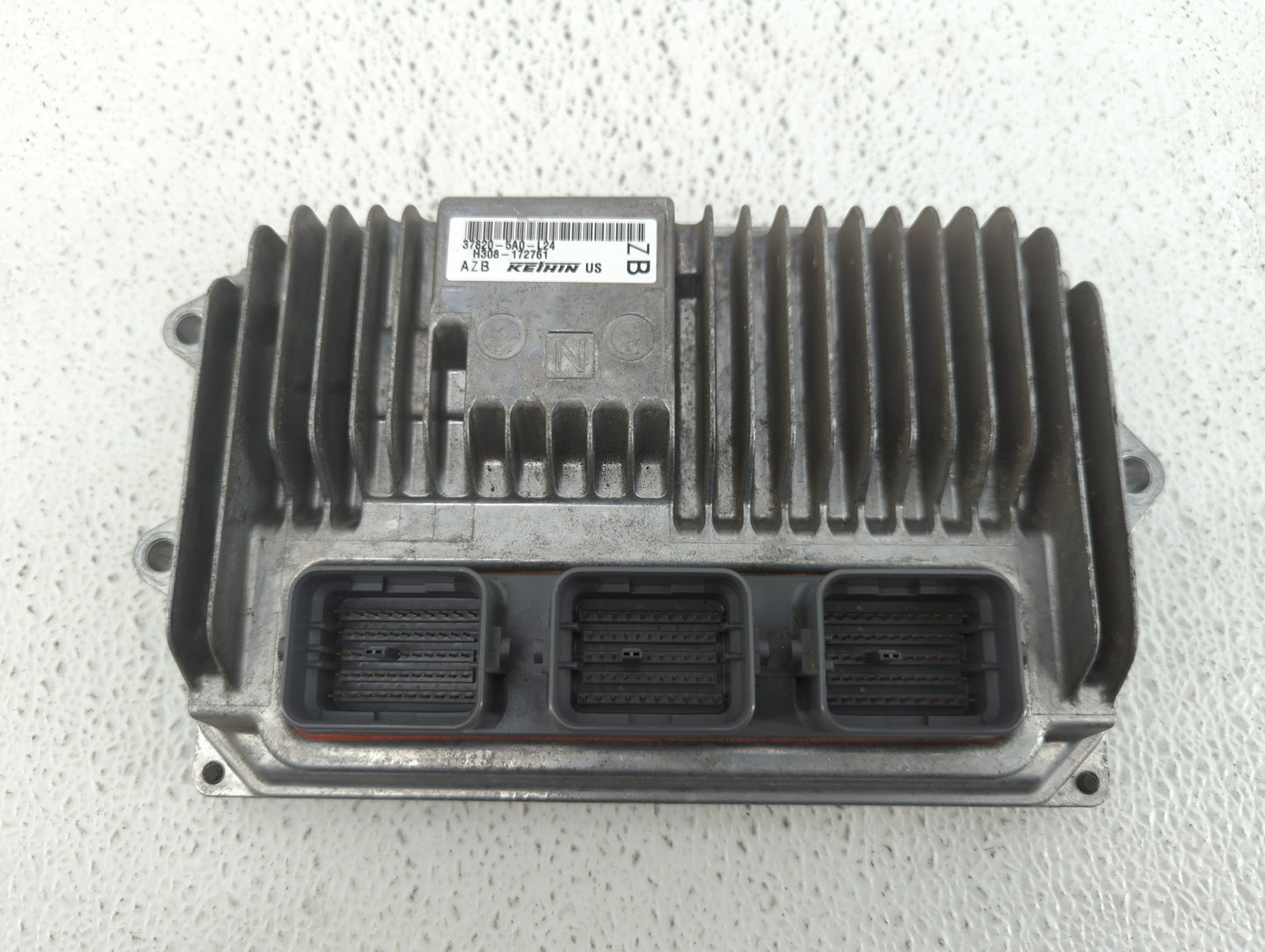 2016-2017 Honda Accord PCM Engine Control Computer ECU ECM PCU OEM P/N:37820-5A0-L22 37820-5A0-L23 Fits Fits 2016 2017 OEM U