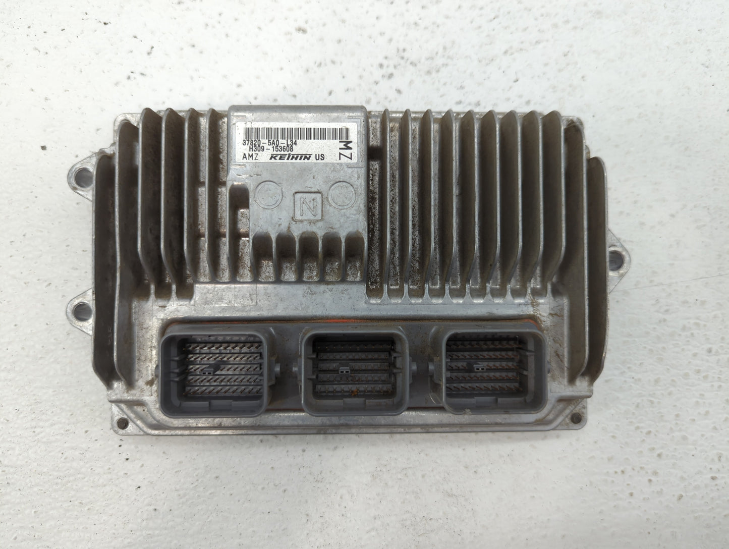 2016-2017 Honda Accord PCM Engine Control Computer ECU ECM PCU OEM P/N:37820-5A0-B25 37820-5A0-L34 Fits Fits 2016 2017 OEM U
