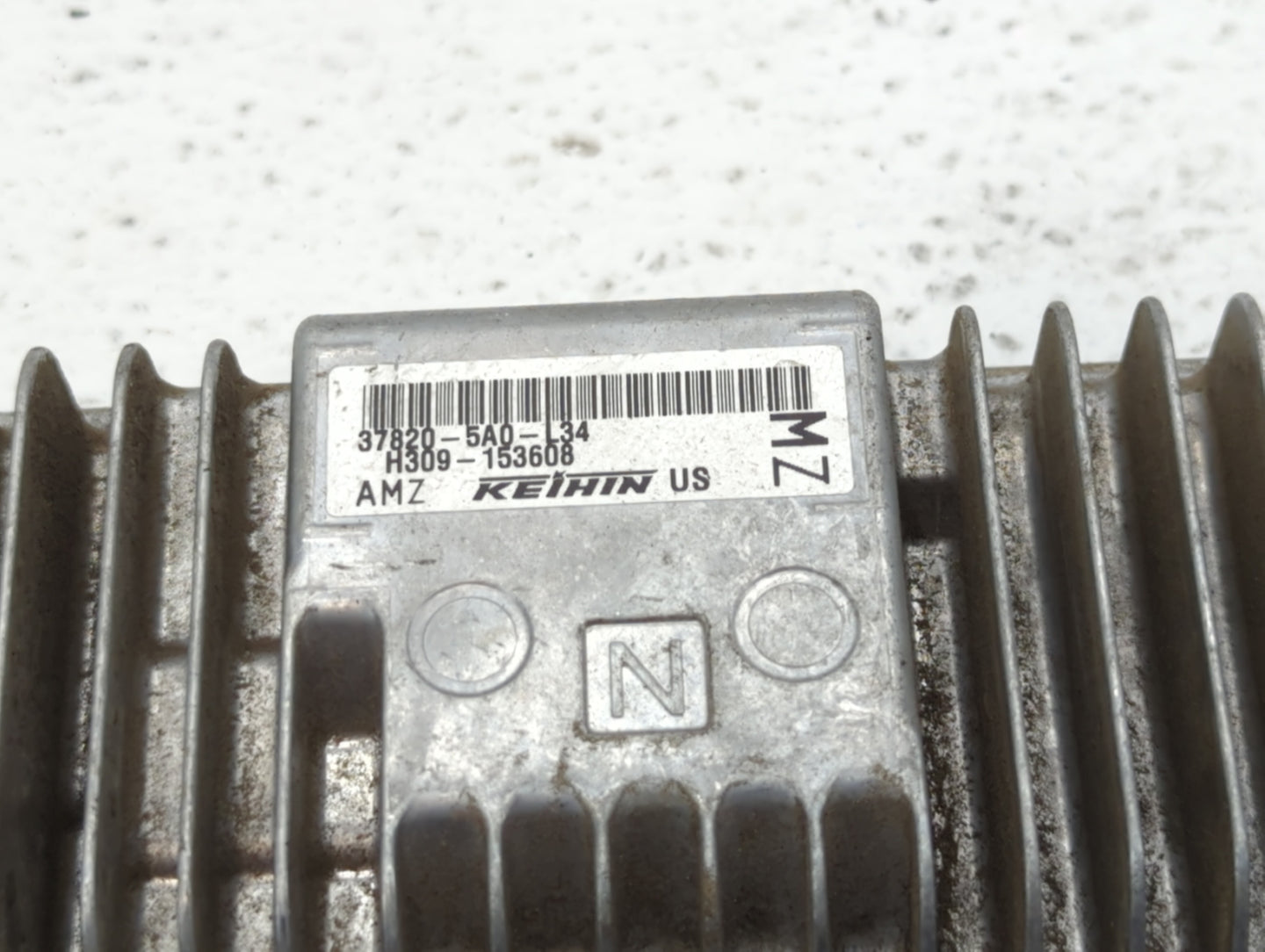 2016-2017 Honda Accord PCM Engine Control Computer ECU ECM PCU OEM P/N:37820-5A0-B25 37820-5A0-L34 Fits Fits 2016 2017 OEM U