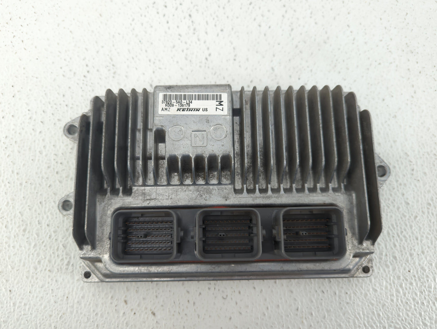 2016-2017 Honda Accord PCM Engine Control Computer ECU ECM PCU OEM P/N:37820-5A0-B25 37820-5A0-L34 Fits Fits 2016 2017 OEM U