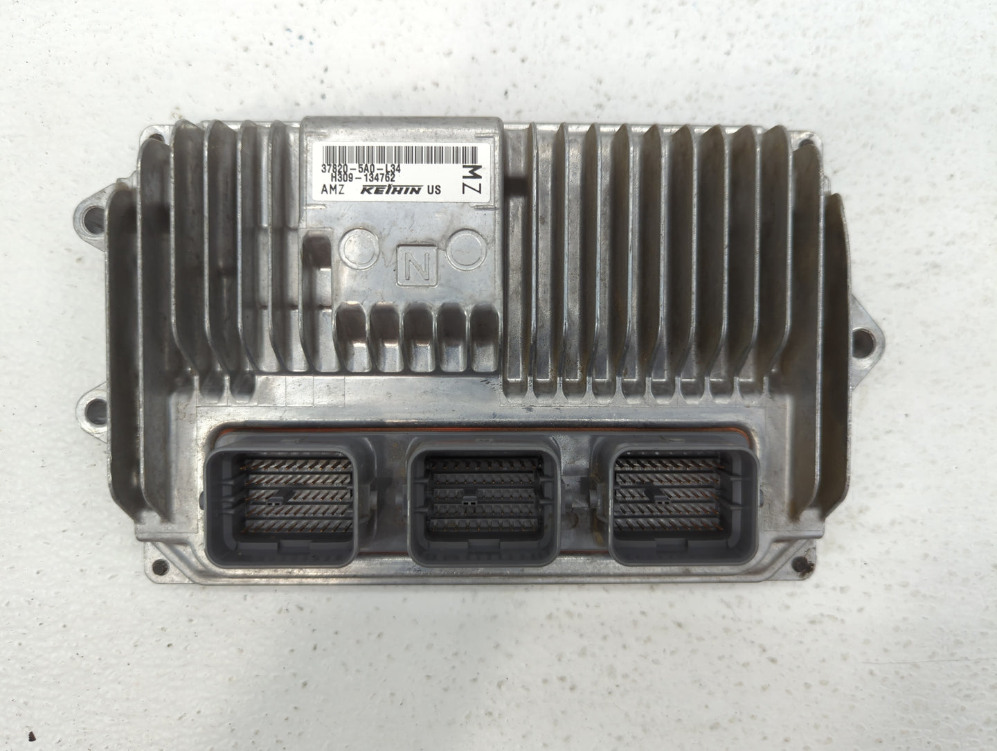 2016-2017 Honda Accord PCM Engine Control Computer ECU ECM PCU OEM P/N:37820-5A0-L34 37820-5A0-B25 Fits Fits 2016 2017 OEM U