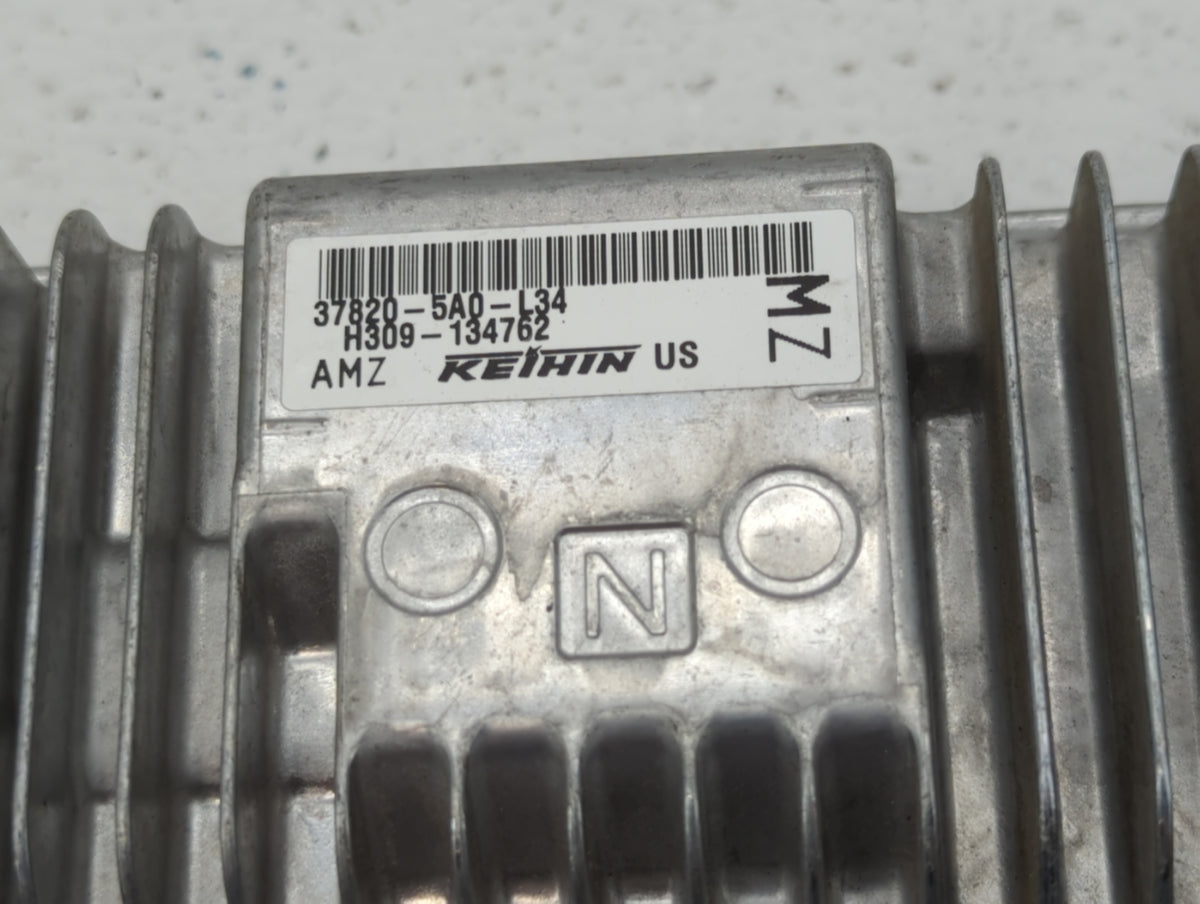 2016-2017 Honda Accord PCM Engine Control Computer ECU ECM PCU OEM P/N:37820-5A0-L34 37820-5A0-B25 Fits 2016 2017 OEM Used A