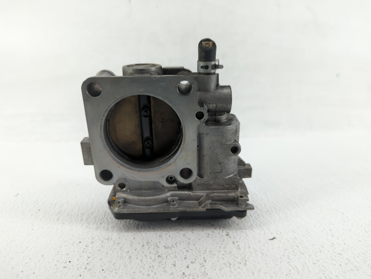 2013-2017 Honda Accord Throttle Body P/N:GMF4A 224640 Fits Fits 2013 2014 2015 2016 2017 2018 2019 2020 2021 2022 OEM Used A