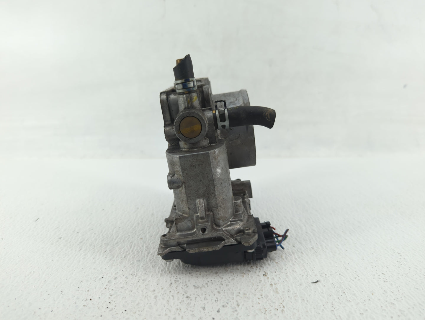 2013-2017 Honda Accord Throttle Body P/N:GMF4A 224640 Fits Fits 2013 2014 2015 2016 2017 2018 2019 2020 2021 2022 OEM Used A