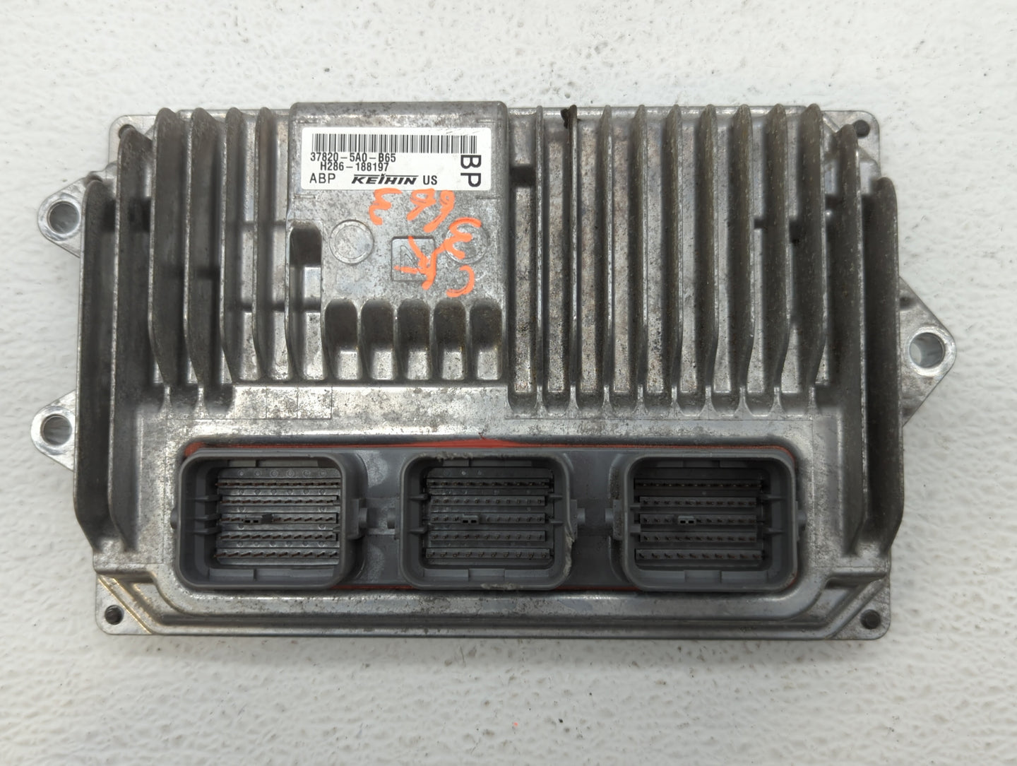 2016-2017 Honda Accord PCM Engine Control Computer ECU ECM PCU OEM P/N:37820-5A0-B65 37820-5A0-B25 Fits Fits 2016 2017 OEM U