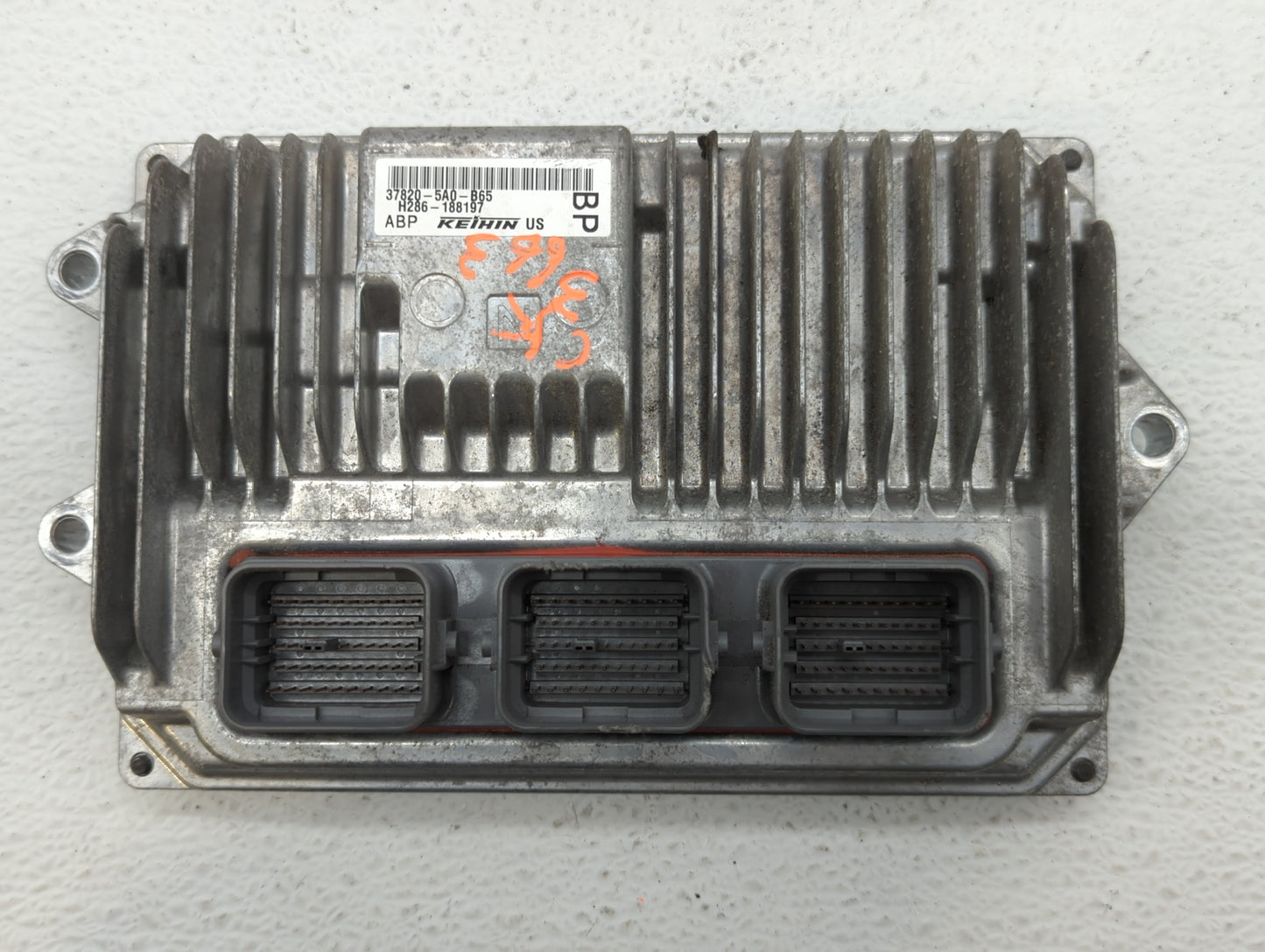 2016-2017 Honda Accord PCM Engine Control Computer ECU ECM PCU OEM P/N:37820-5A0-B65 37820-5A0-B25 Fits Fits 2016 2017 OEM U