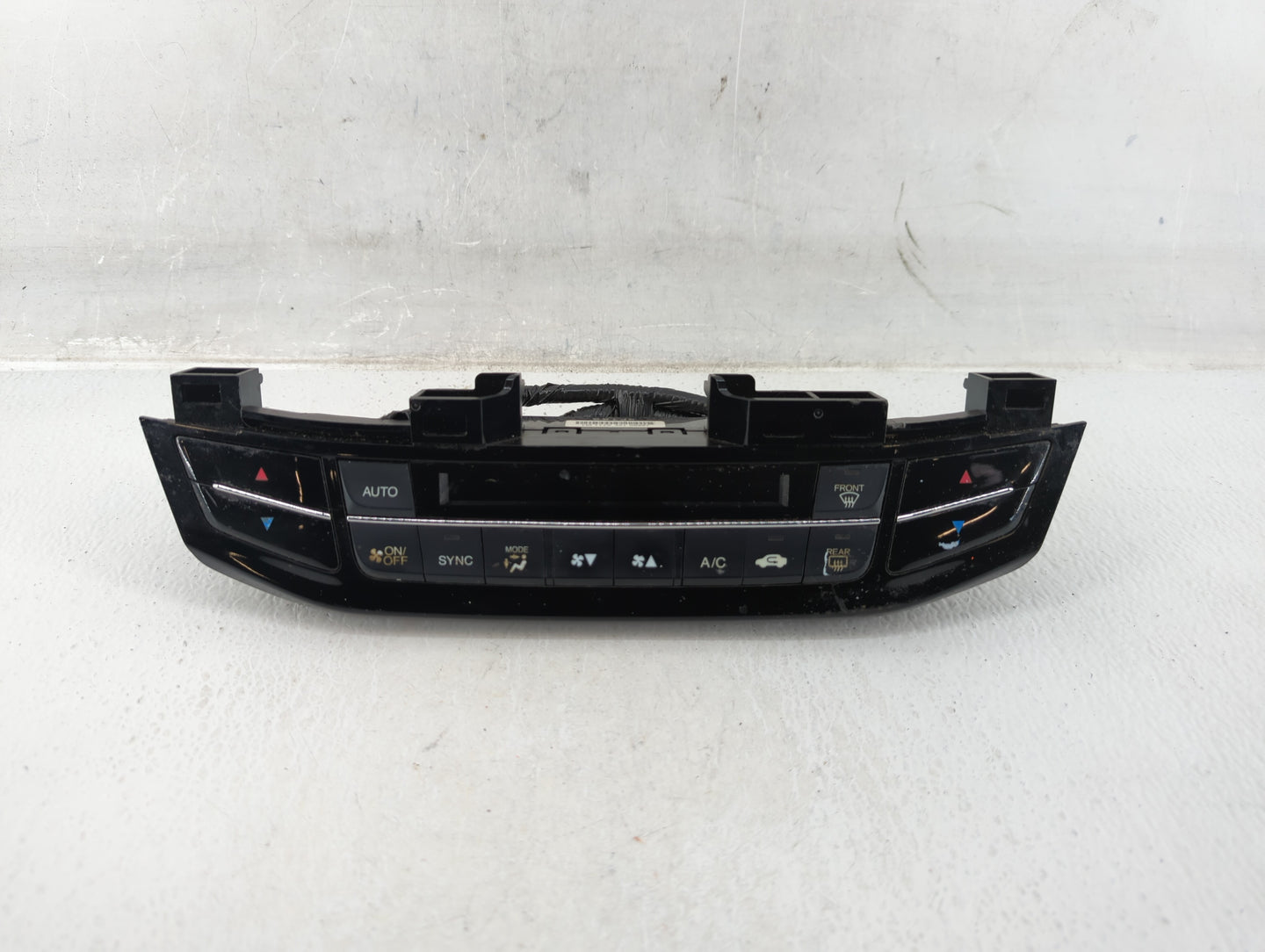 2016-2017 Honda Accord Climate Control Module Temperature AC/Heater Replacement P/N:79600T2FA710M1 Fits Fits 2016 2017 OEM U