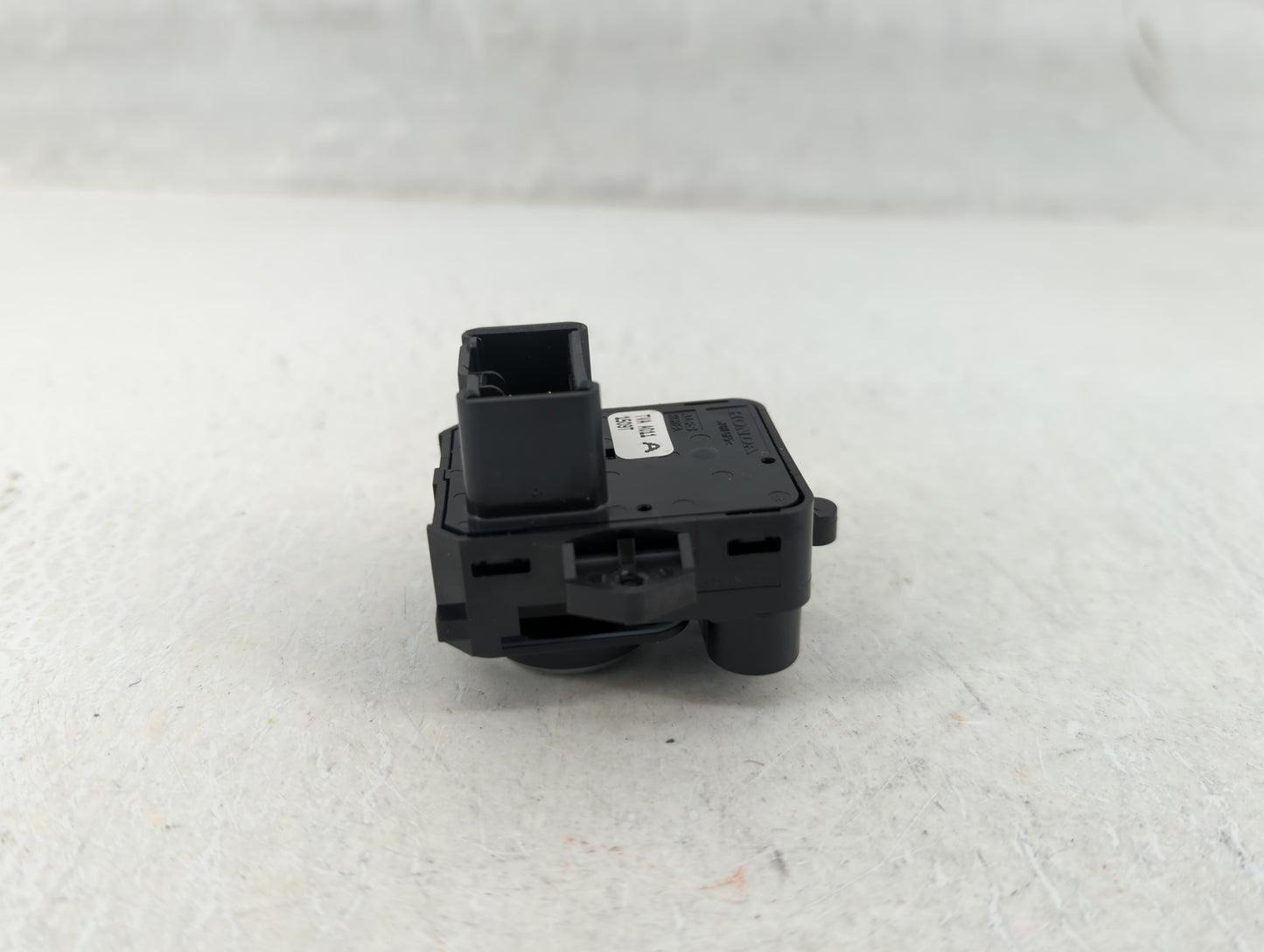 2017 Honda Accord Master Power Window Switch Replacement Driver Side Left P/N:TBG-A21 Fits OEM Used Auto Parts - Oemusedauto