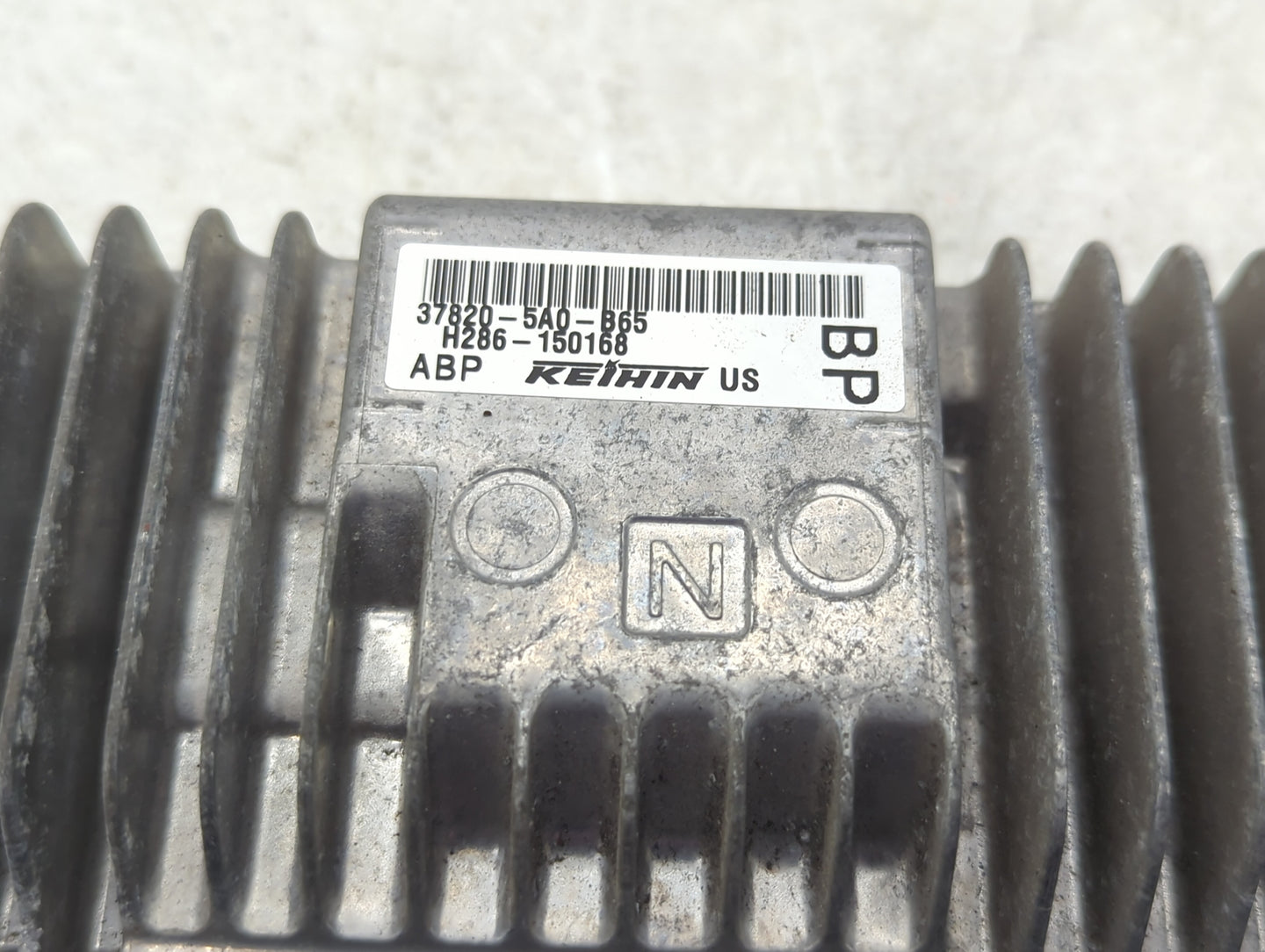 2016-2017 Honda Accord PCM Engine Control Computer ECU ECM PCU OEM P/N:37820-5A0-B65 Fits Fits 2016 2017 OEM Used Auto Parts