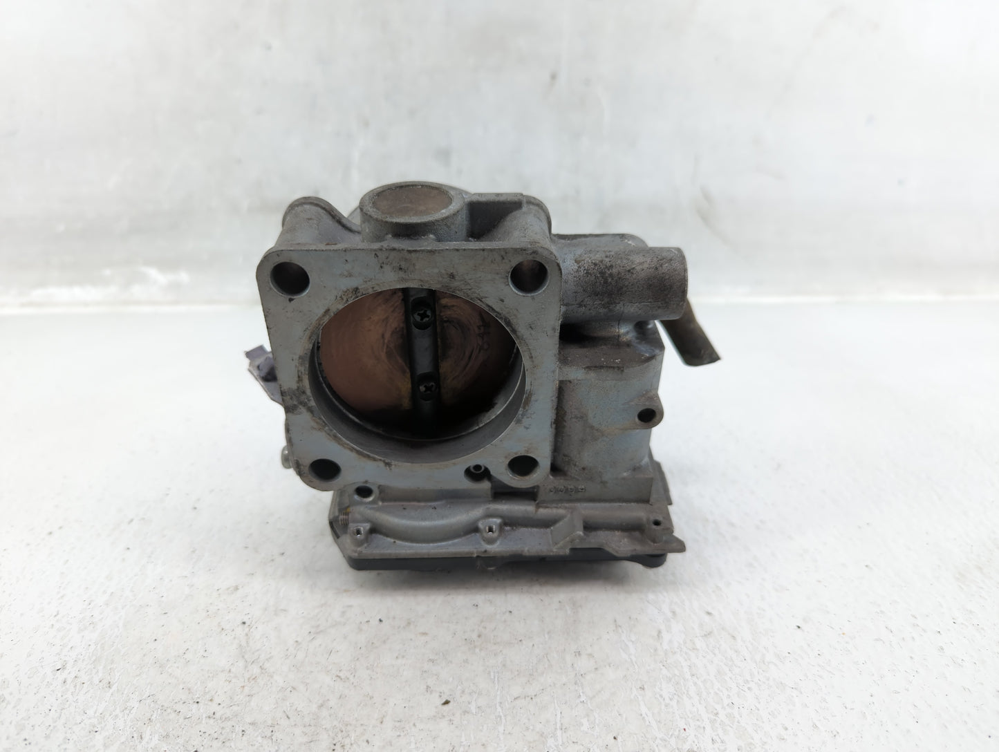 2013-2017 Honda Accord Throttle Body P/N:U38393021759 Fits Fits 2013 2014 2015 2016 2017 2018 OEM Used Auto Parts - Oemuseda