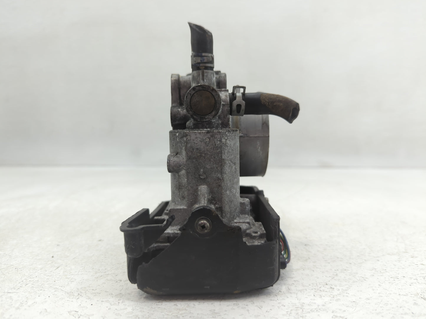 2013-2017 Honda Accord Throttle Body P/N:226301 Fits Fits 2013 2014 2015 2016 2017 2018 2019 2020 2021 2022 OEM Used Auto Pa