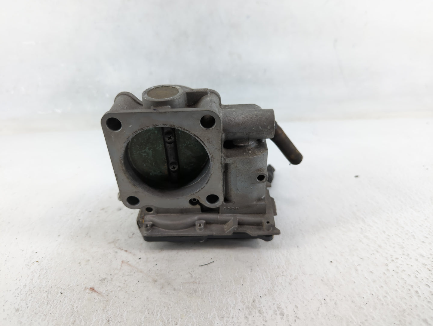 2013-2017 Honda Accord Throttle Body P/N:U38393021759 Fits Fits 2013 2014 2015 2016 2017 2018 OEM Used Auto Parts - Oemuseda