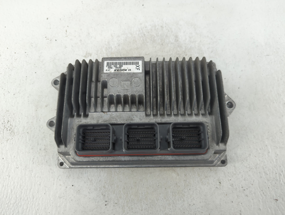 2016-2017 Honda Accord PCM Engine Control Computer ECU ECM PCU OEM P/N:37820-5A0-B35 Fits 2016 2017 OEM Used Auto Parts - Oe