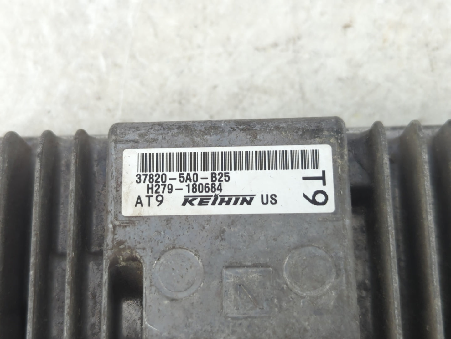 2016-2017 Honda Accord PCM Engine Control Computer ECU ECM PCU OEM P/N:H279-180684 37820-5A0-B25 Fits Fits 2016 2017 OEM Use