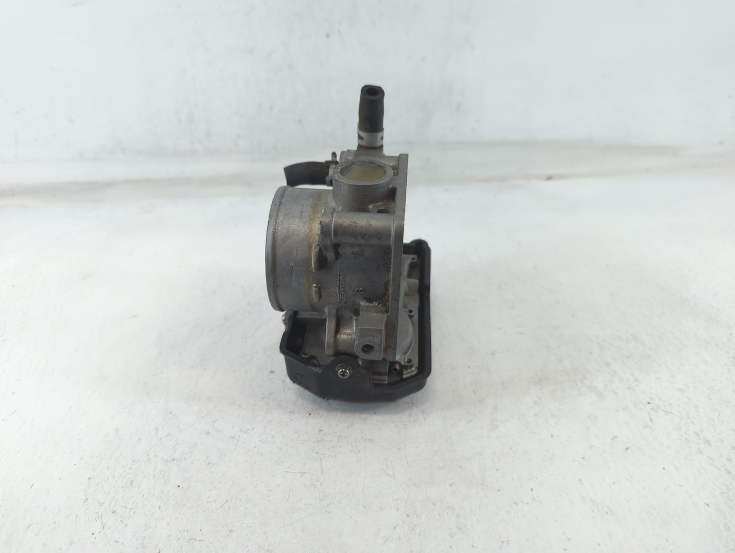 2013-2017 Honda Accord Throttle Body P/N:GMF4A U38494691304 Fits Fits 2013 2014 2015 2016 2017 2018 2019 2020 2021 2022 OEM 