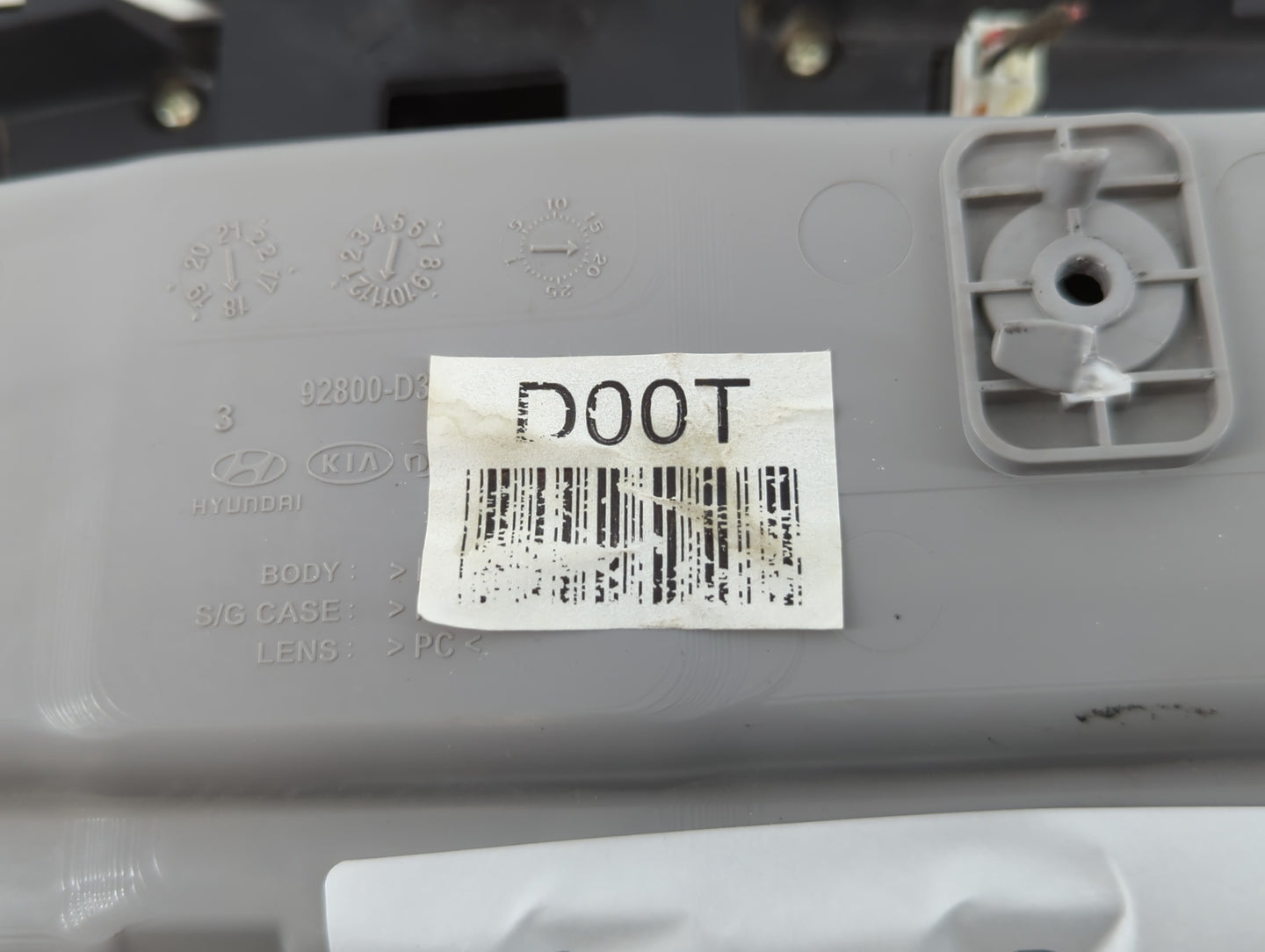 2017 Honda Accord Overhead Roof Console 738703 - Oemusedautoparts1.com