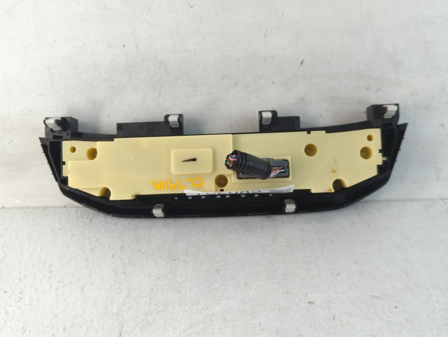 2016-2017 Honda Accord Climate Control Module Temperature AC/Heater Replacement P/N:07517022207 NH892L Fits Fits 2016 2017 O