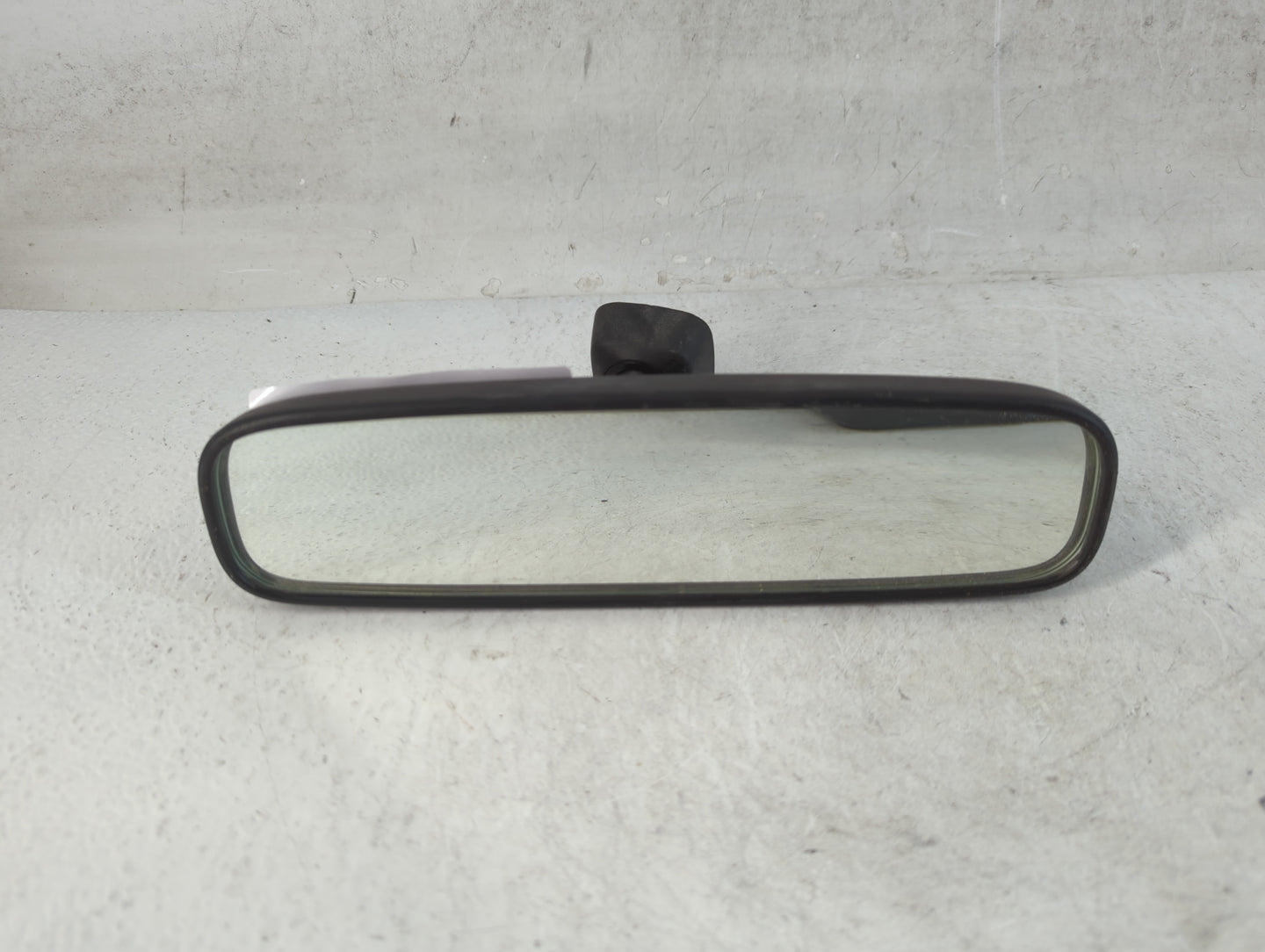2013-2017 Honda Accord Interior Rear View Mirror Replacement OEM P/N:E4022197 Fits OEM Used Auto Parts - Oemusedautoparts1.c