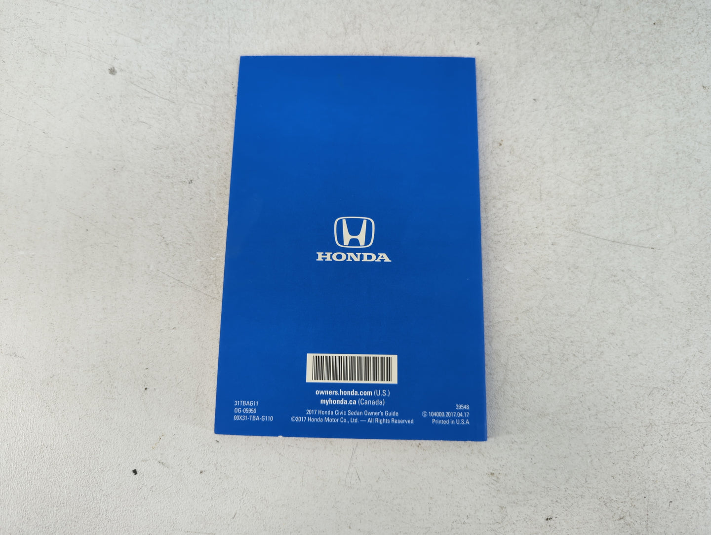 2017 Honda Civic Owners Manual Book Guide P/N:00X31-TBA-G110 31TBAG11 OEM Used Auto Parts - Oemusedautoparts1.com