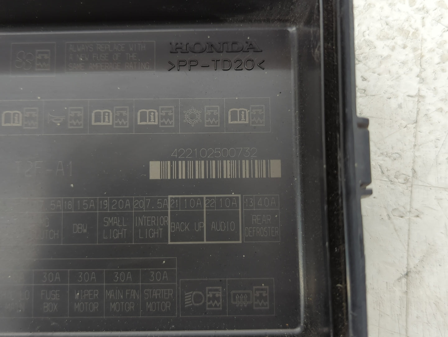 2017 Honda Civic Fusebox Fuse Box Panel Relay Module P/N:T2F-A1 Fits OEM Used Auto Parts - Oemusedautoparts1.com