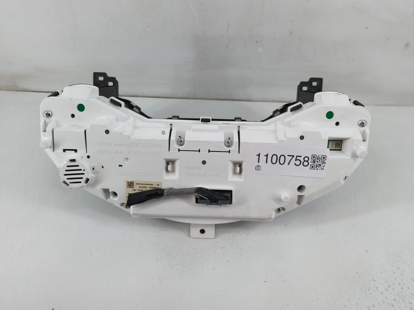 2016-2018 Honda Civic Instrument Cluster Speedometer Gauges P/N:HR0448306 Fits Fits 2016 2017 2018 OEM Used Auto Parts - Oem