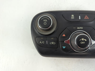 2016-2018 Honda Civic Climate Control Module Temperature AC/Heater Replacement P/N:05091142AE Fits Fits 2016 2017 2018 OEM Used Auto Parts