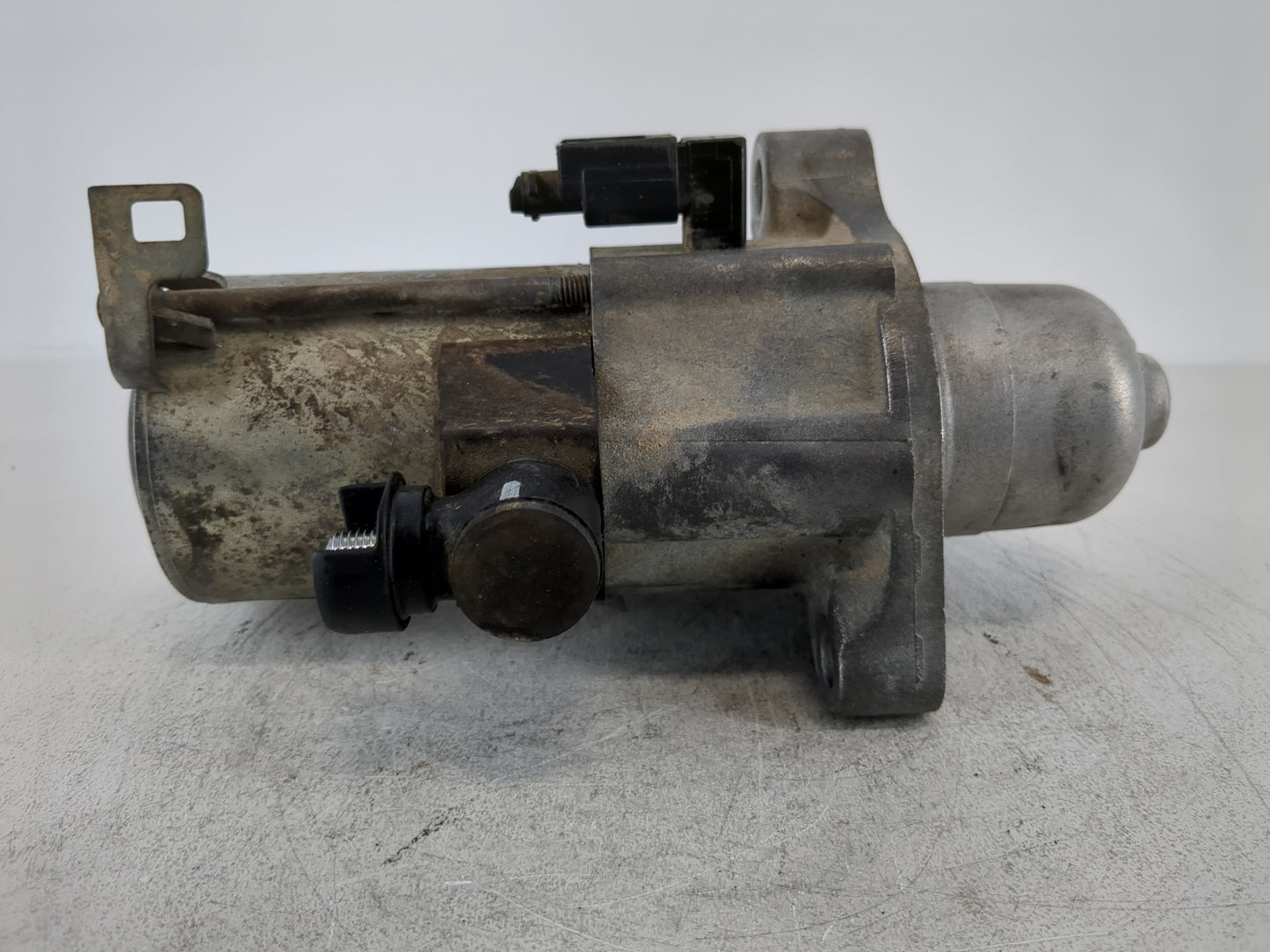 2016-2017 Honda Civic Car Starter Motor Solenoid OEM P/N:SM-75009 Fits Fits 2016 2017 2020 OEM Used Auto Parts - Oemusedauto