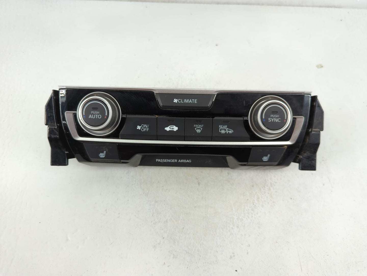 2016-2018 Honda Civic Climate Control Module Temperature AC/Heater Replacement P/N:79600TBAA611M1 Fits Fits 2016 2017 2018 O