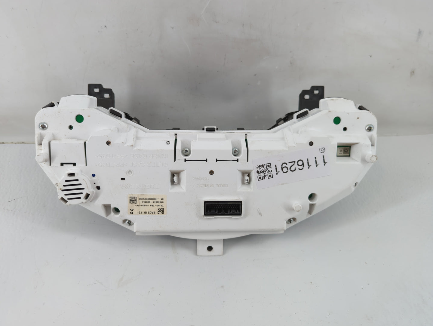 2016-2018 Honda Civic Instrument Cluster Speedometer Gauges P/N:78100-TBA-A320-M1 Fits Fits 2016 2017 2018 OEM Used Auto Par