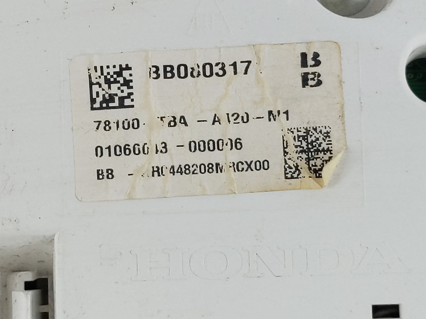 2016-2018 Honda Civic Instrument Cluster Speedometer Gauges P/N:78100-TBA-A120-M1 Fits Fits 2016 2017 2018 OEM Used Auto Par