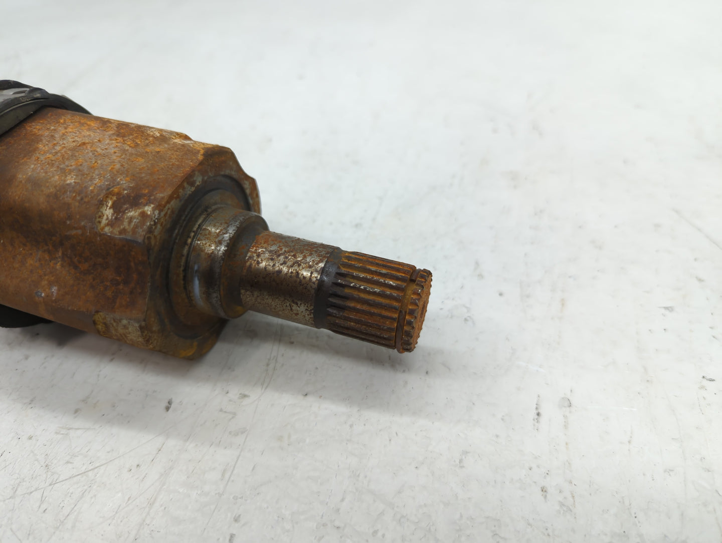 2016-2017 Honda Civic Axle Shaft Front Driver Cv C/v - Oemusedautoparts1.com