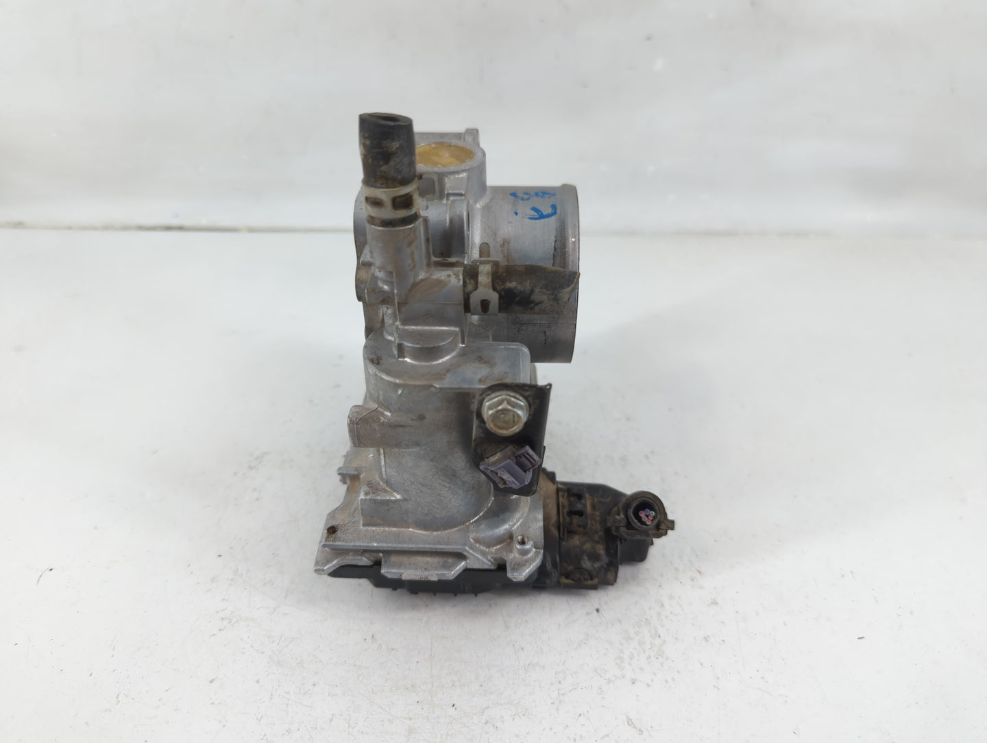 2016-2022 Honda Civic Throttle Body P/N:GMH1A Fits Fits 2016 2017 2018 2019 2020 2021 2022 OEM Used Auto Parts - Oemusedauto