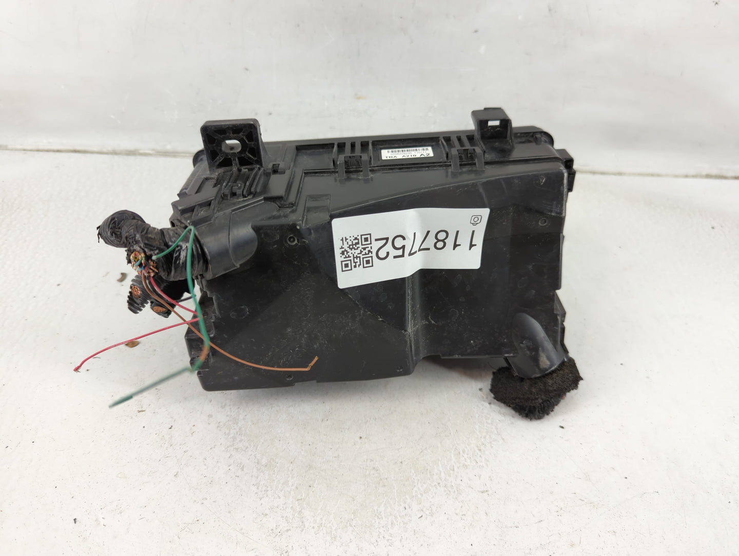 2016-2018 Honda Civic Fusebox Fuse Box Panel Relay Module P/N:TBA A210 A2 Fits Fits 2016 2017 2018 OEM Used Auto Parts - Oem