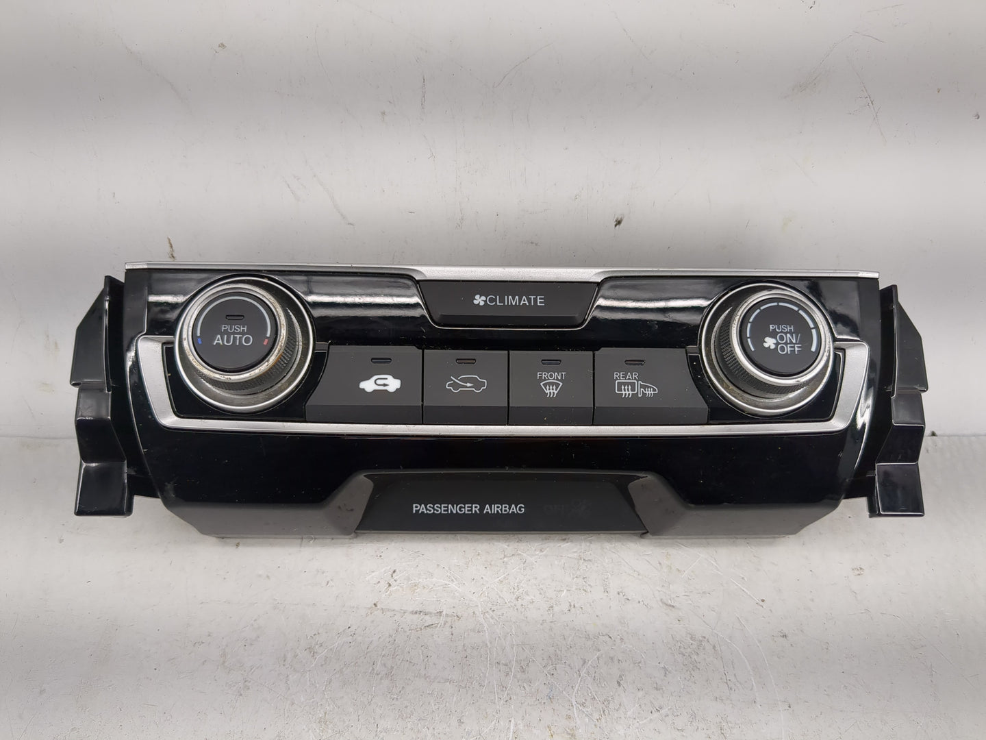 2016-2021 Honda Civic Climate Control Module Temperature AC/Heater Replacement P/N:79600TBAA311M1 Fits OEM Used Auto Parts -
