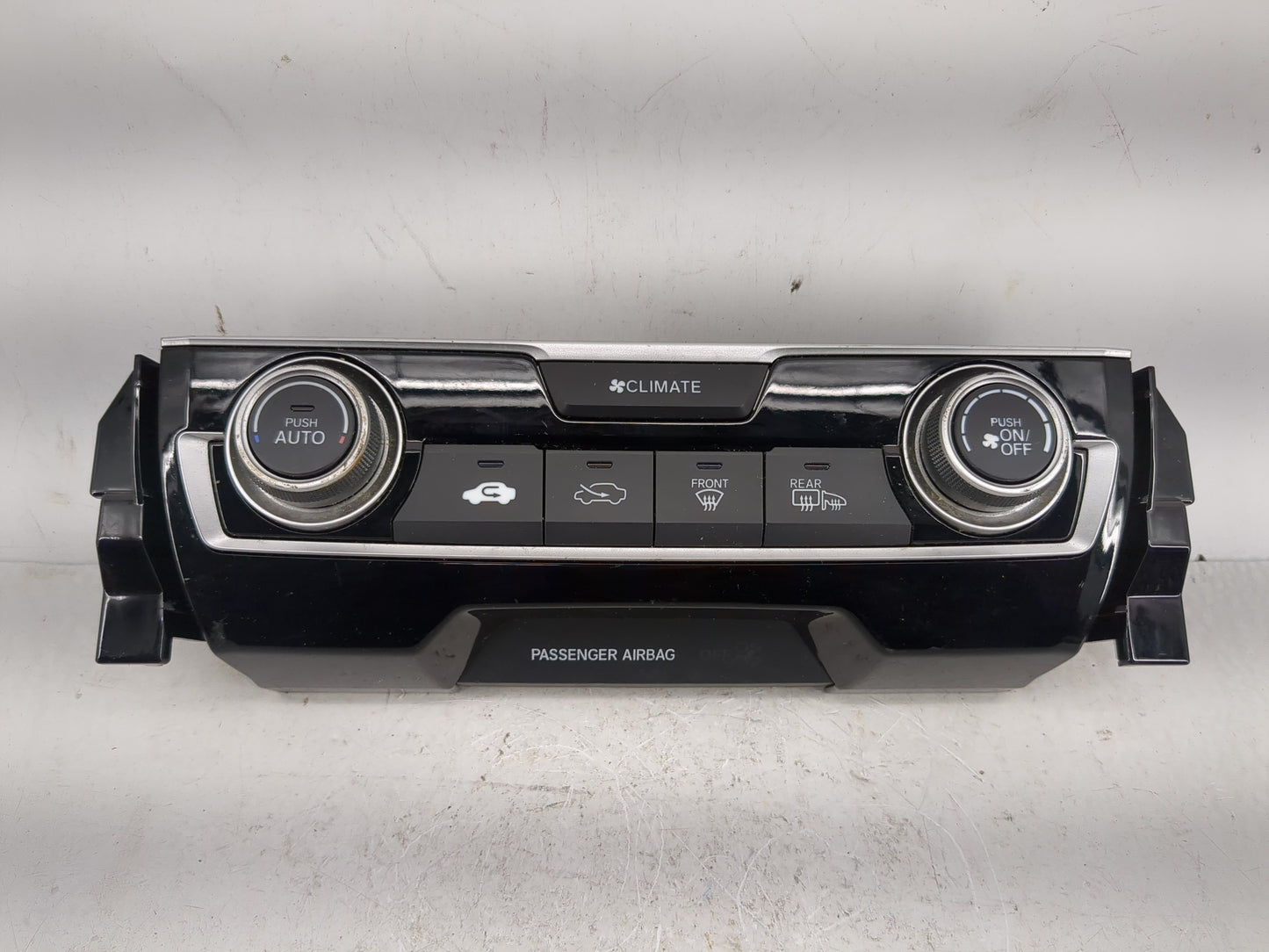 2016-2021 Honda Civic Climate Control Module Temperature AC/Heater Replacement P/N:79600TBAA311M1 Fits OEM Used Auto Parts -