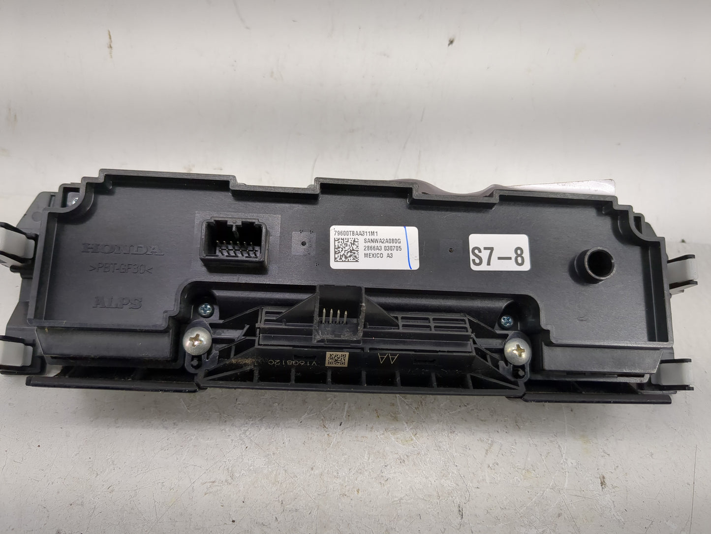 2016-2021 Honda Civic Climate Control Module Temperature AC/Heater Replacement P/N:79600TBAA311M1 Fits OEM Used Auto Parts -