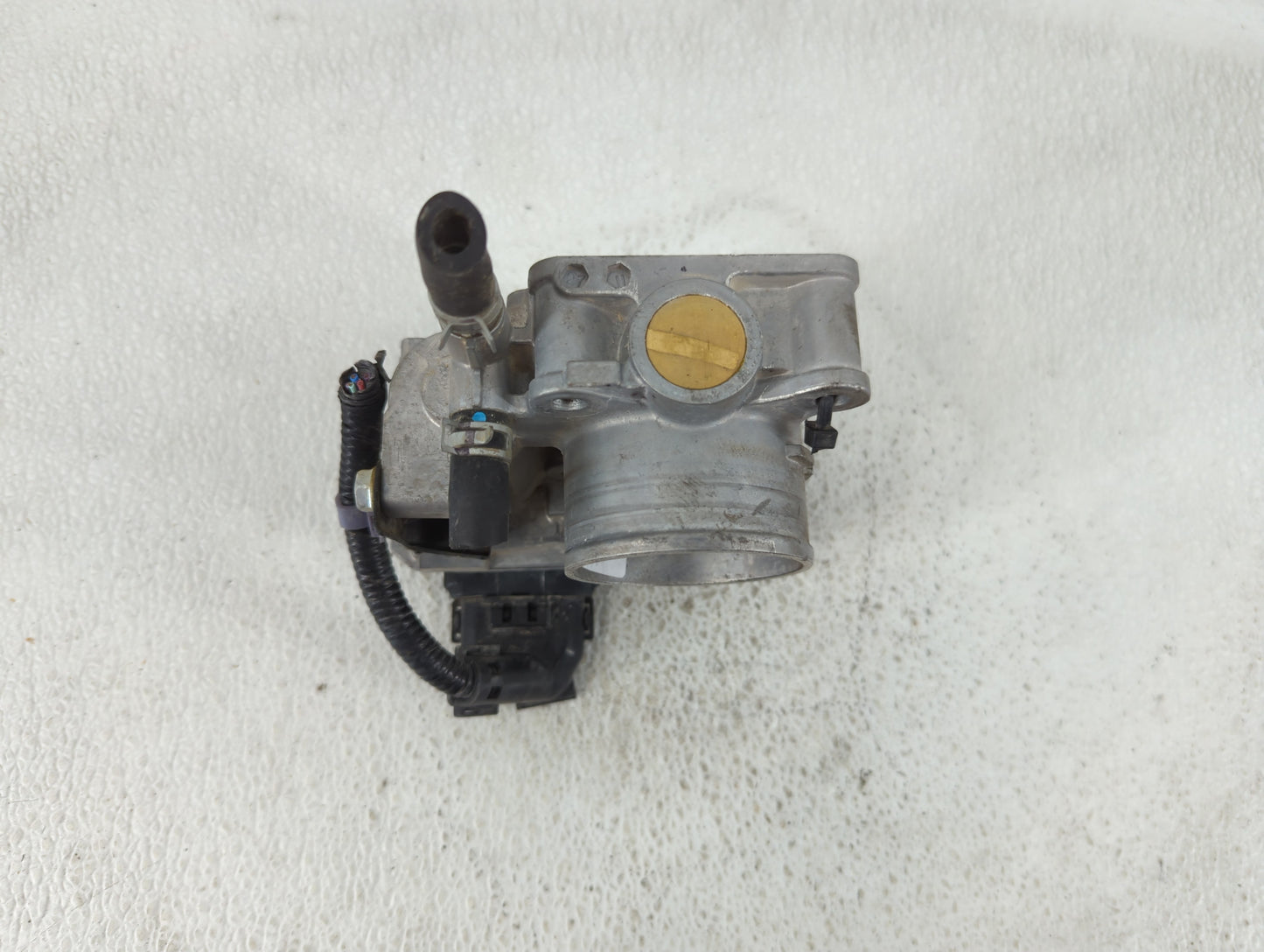 2016-2022 Honda Civic Throttle Body P/N:GMH1A Fits Fits 2016 2017 2018 2019 2020 2021 2022 OEM Used Auto Parts - Oemusedauto