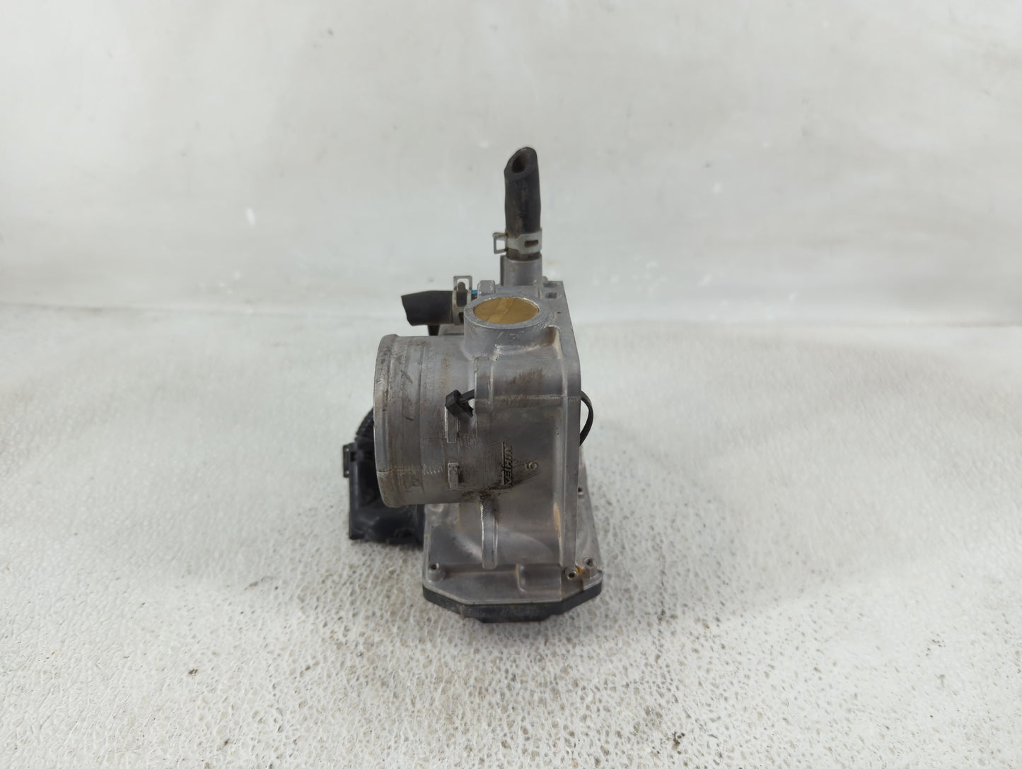 2016-2022 Honda Civic Throttle Body P/N:GMH1A Fits Fits 2016 2017 2018 2019 2020 2021 2022 OEM Used Auto Parts - Oemusedauto