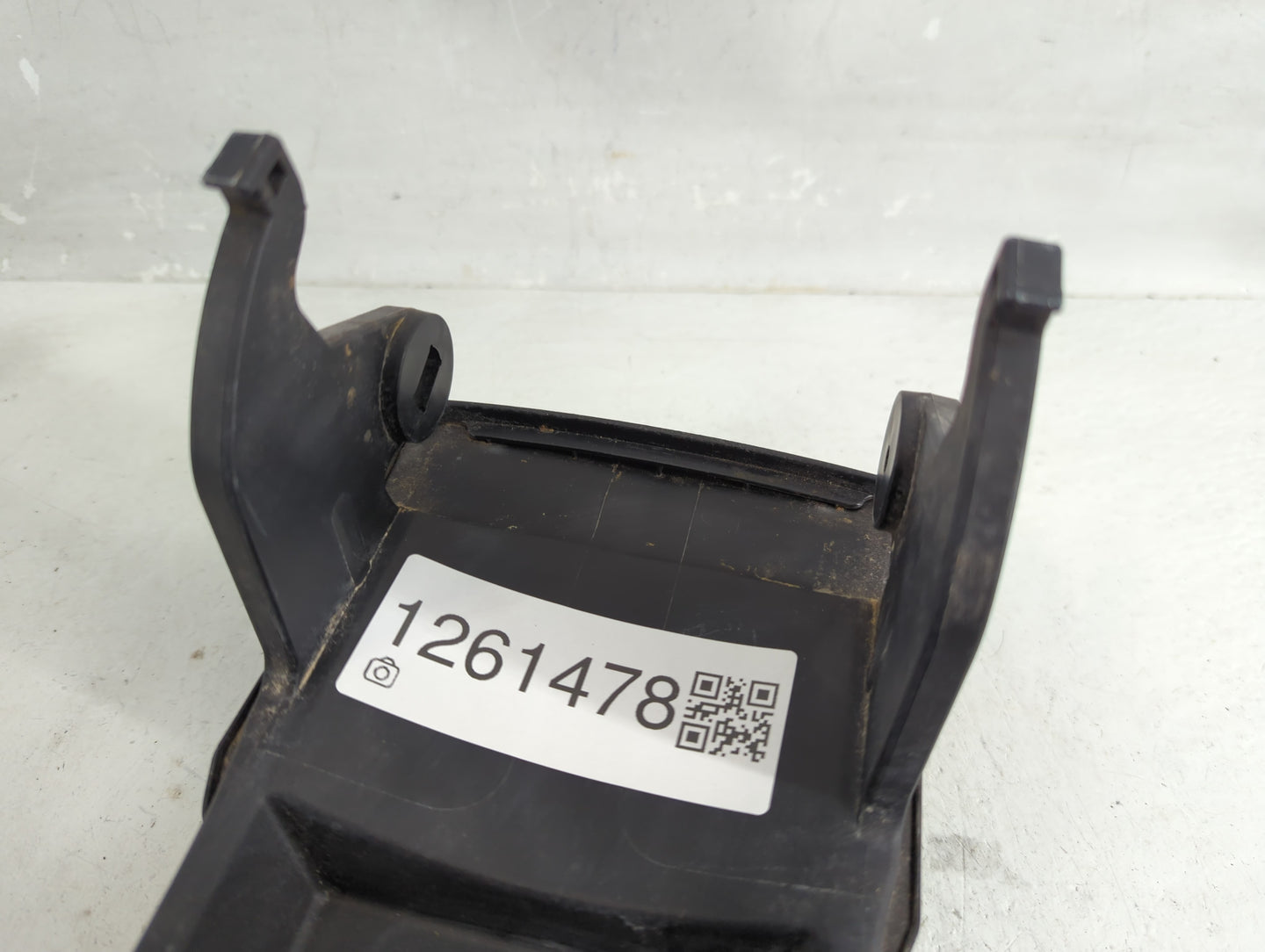 2017 Honda Civic Center Console Armrest Cover Lid Fits OEM Used Auto Parts - Oemusedautoparts1.com