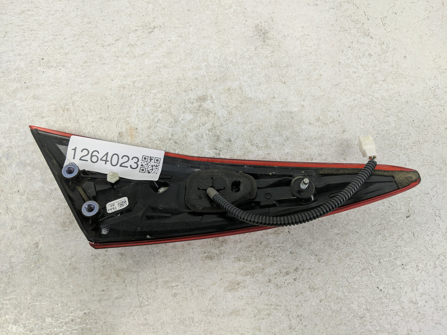 2016-2021 Honda Civic Tail Light Assembly Passenger Right OEM Fits Fits 2016 2017 2018 2019 2020 2021 OEM Used Auto Parts - 