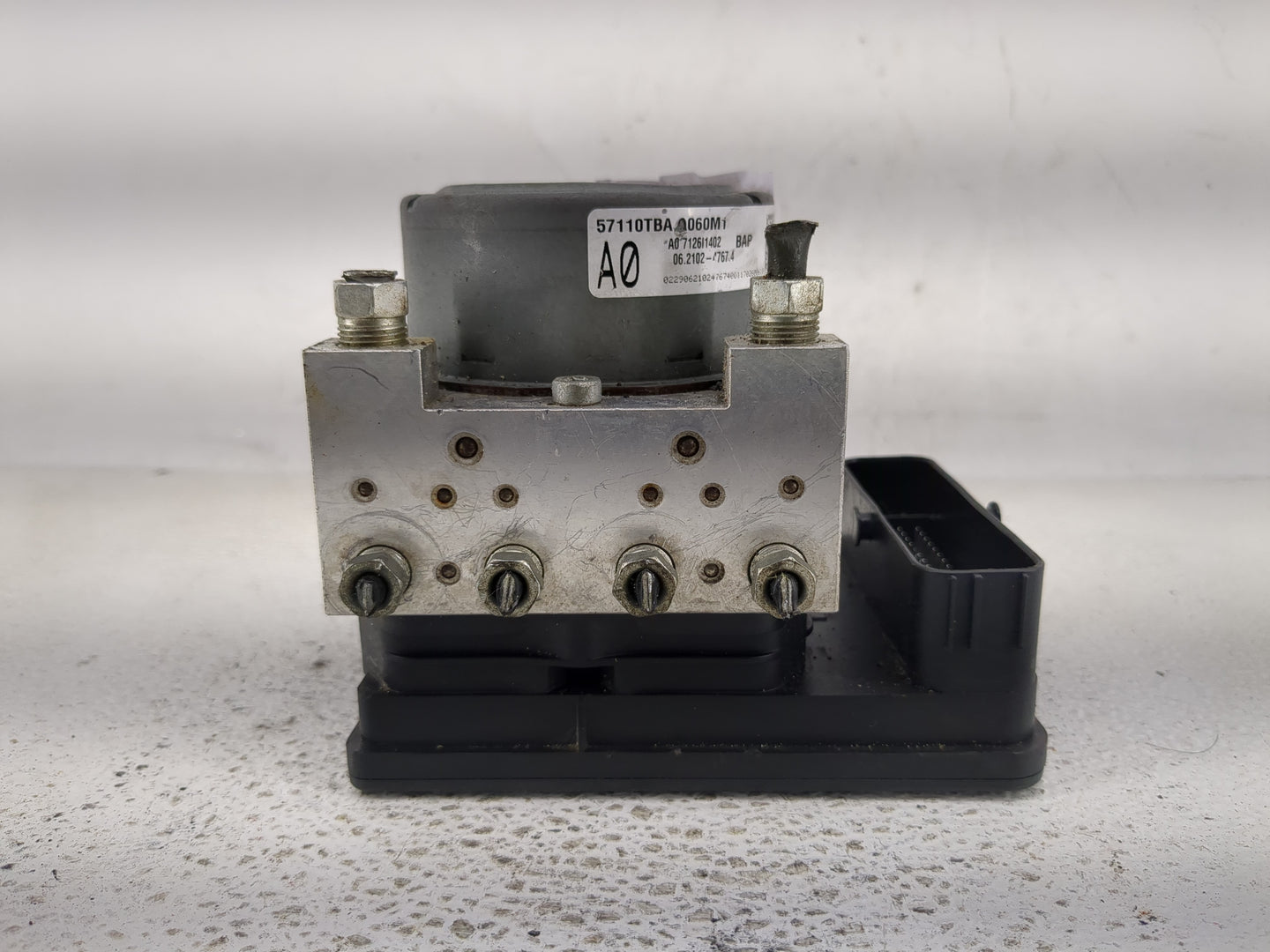 2016-2018 Honda Civic ABS Pump Control Module Replacement P/N:57110-TBC-A050-M1 57110-TBA-A060-M1 Fits Fits 2016 2017 2018 O