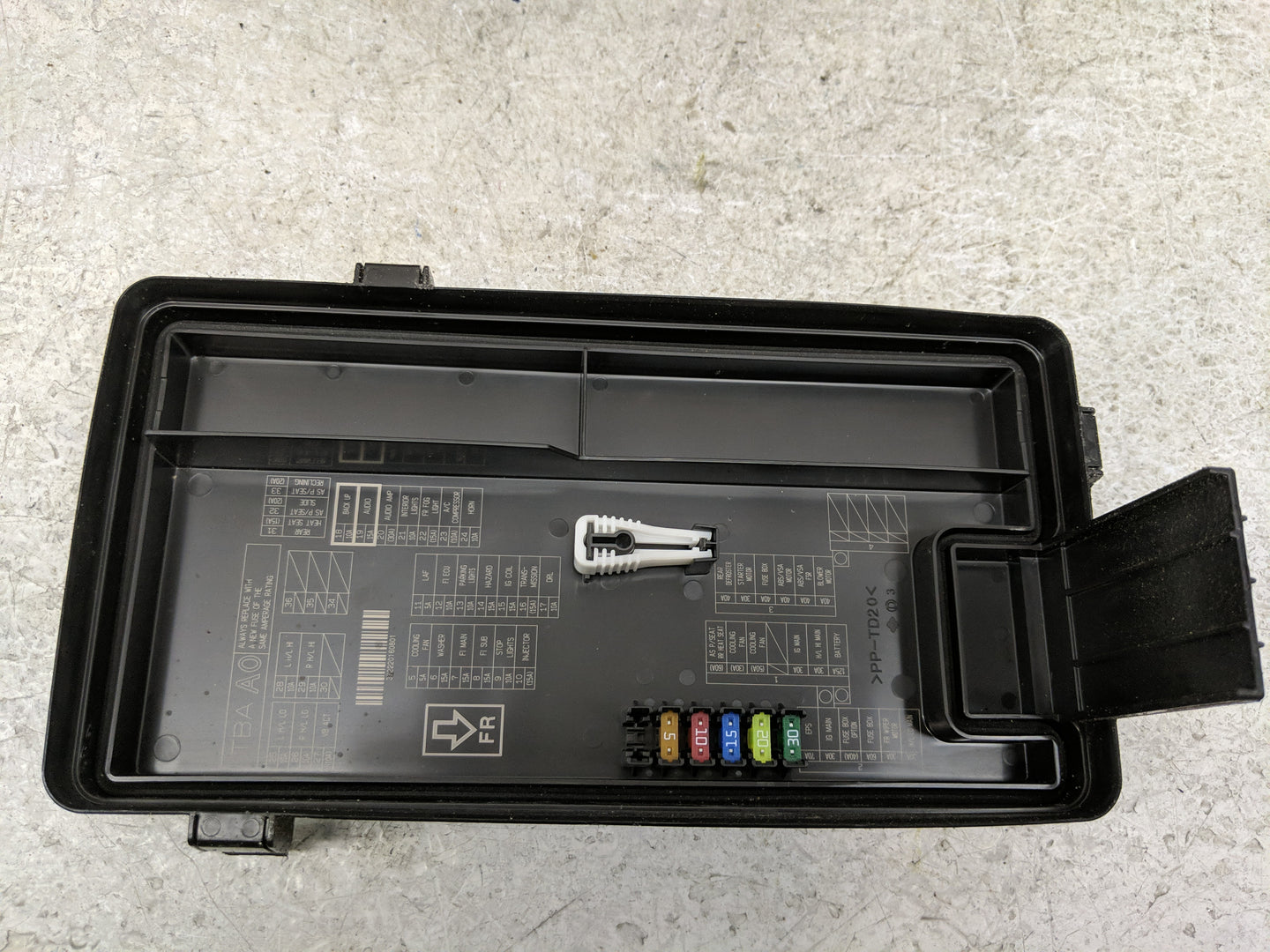 2016-2018 Honda Civic Fusebox Fuse Box Panel Relay Module P/N:TBA A210 A2 Fits Fits 2016 2017 2018 OEM Used Auto Parts - Oem